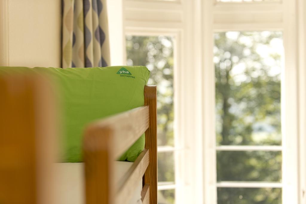 Yha Eyam Hostel Eksteriør bilde