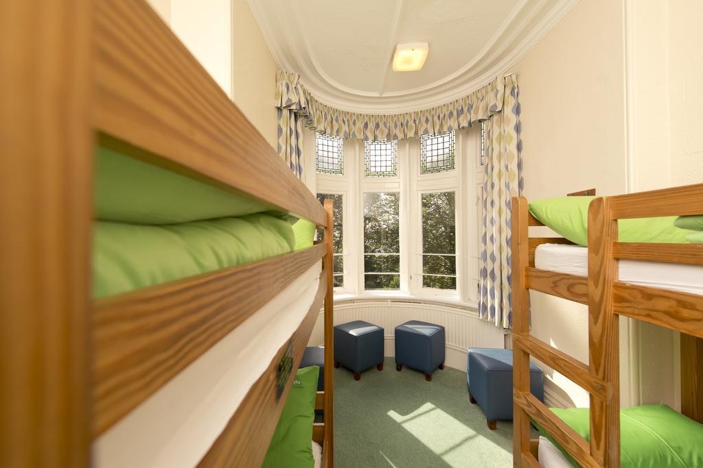 Yha Eyam Hostel Eksteriør bilde